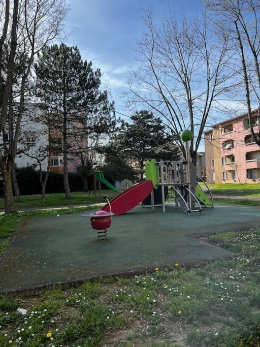 Apartament Apparemment Blagnac Proche Tram Zewnętrze zdjęcie